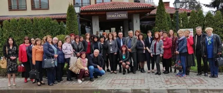 Работна среща с директори и заместник-директори, членове на СРСНПБ от област Перник